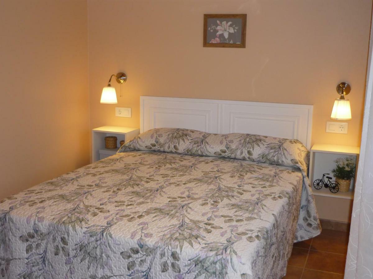 El Campo Mateo Apartamentos Cangas de Onis Exterior photo